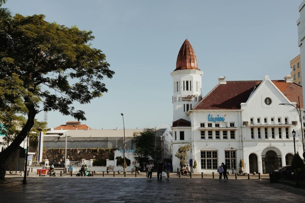 Kantor Pos KC Kabanjahe 22100 di jantung kota
